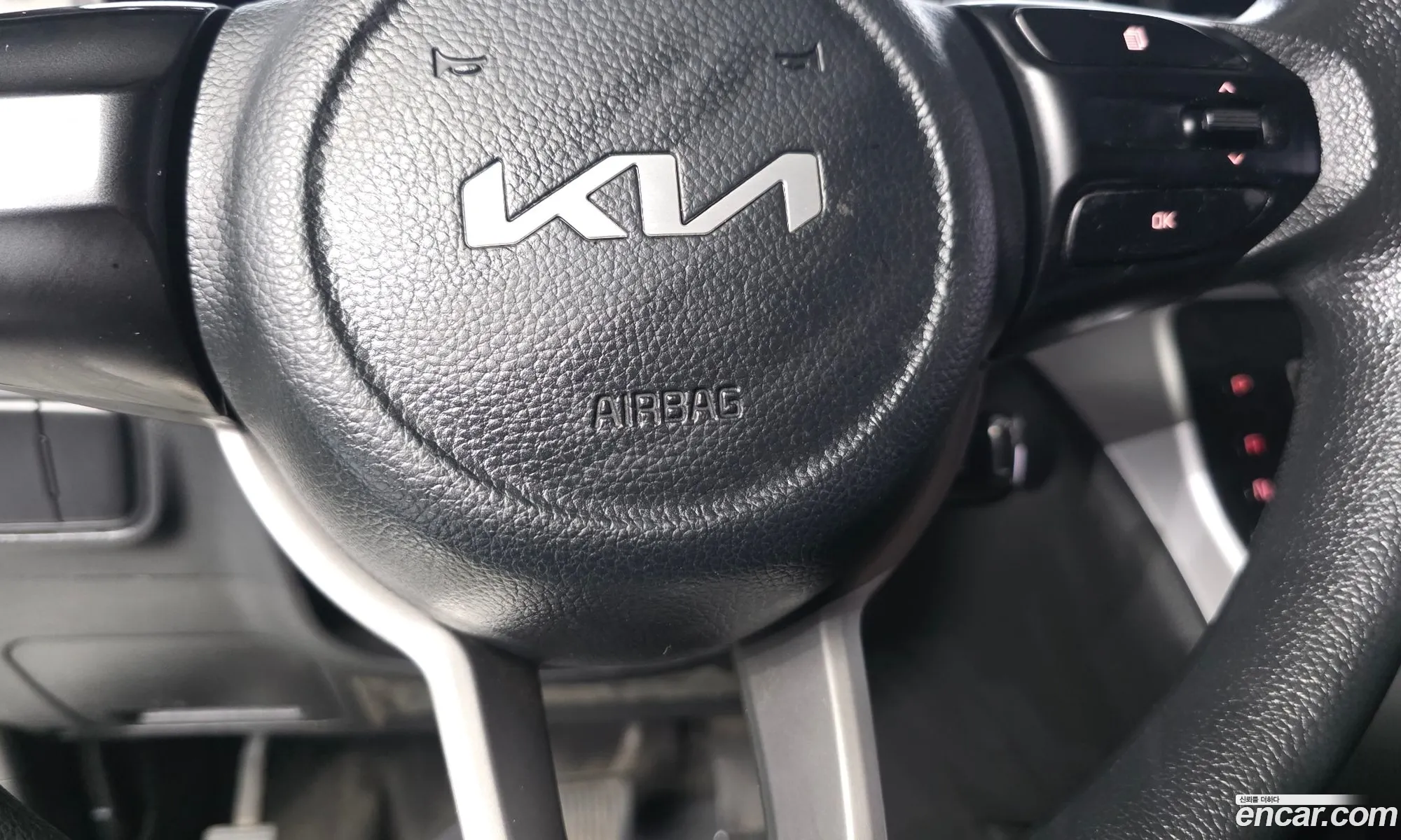 Kia Ray 2022 KNACF911BNT298990 — 5