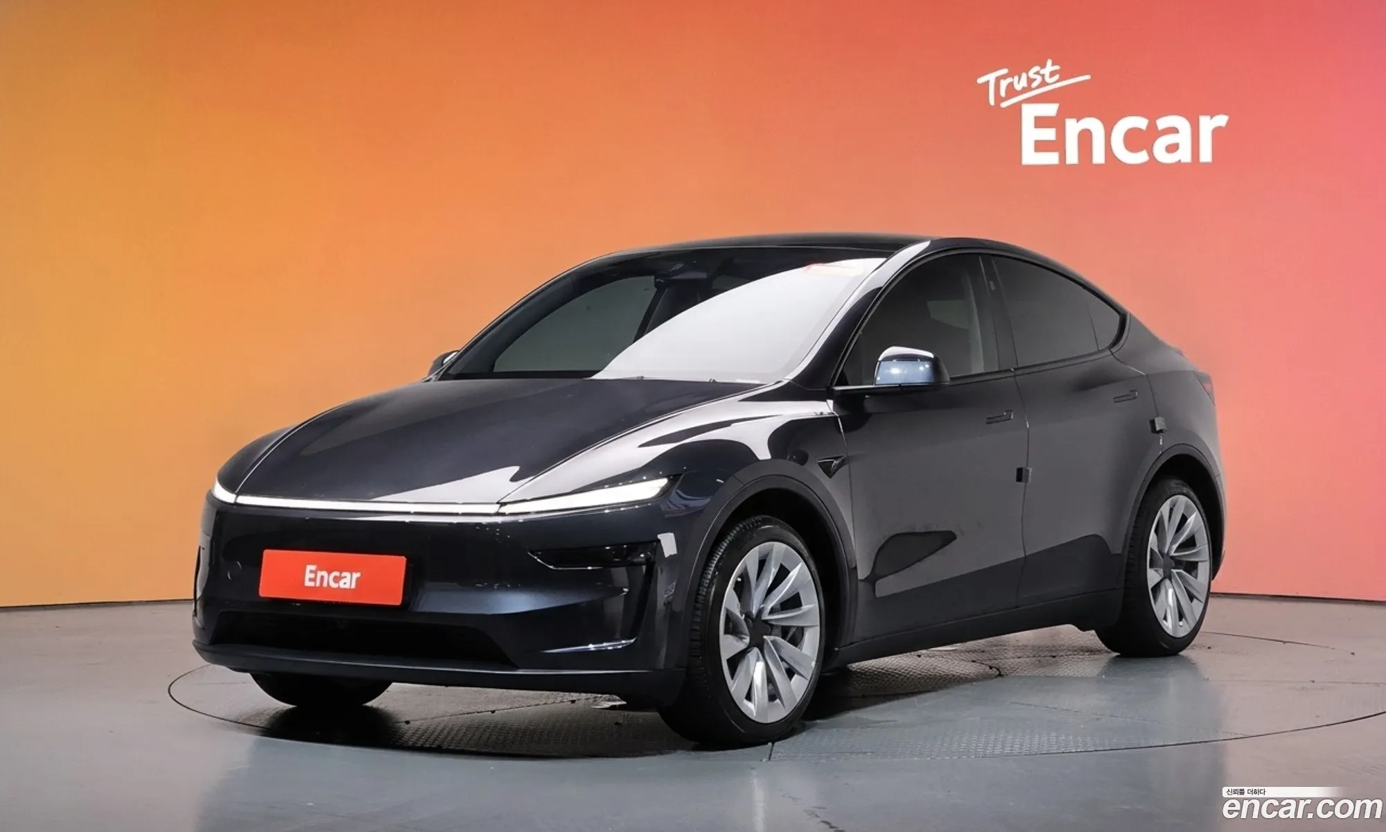 Tesla Model Y 2025 LRWYGCEK7SC077750 — 5