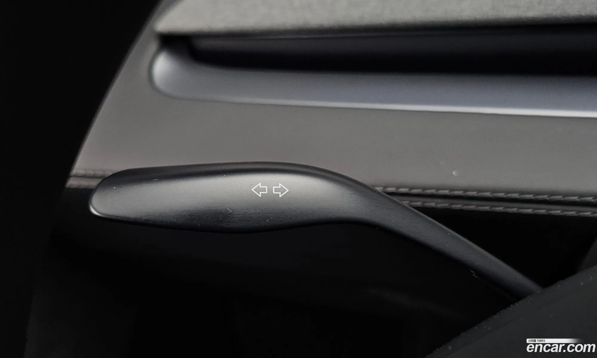 Tesla Model Y 2025 LRWYGCEK7SC077750 — 25