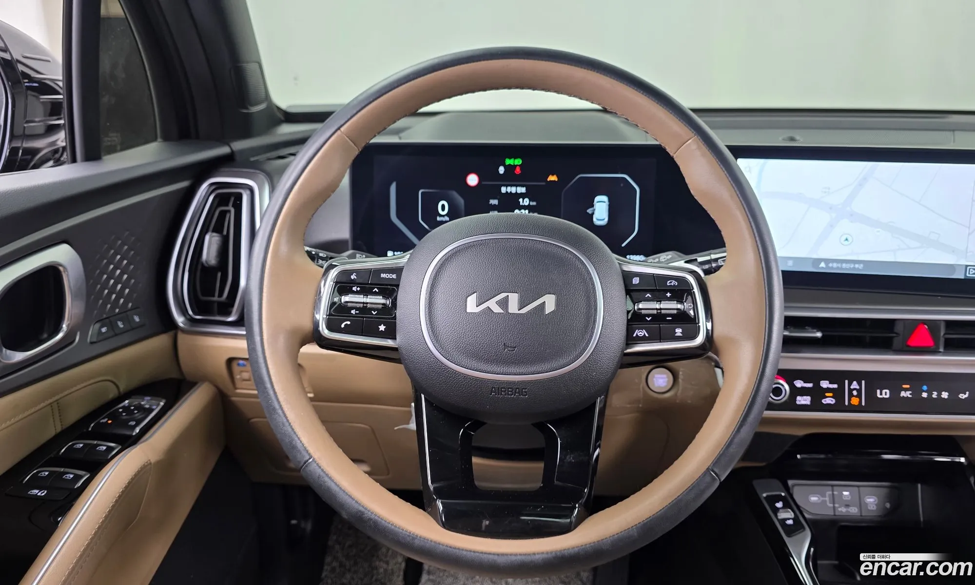 Kia Sorento 2024 KNARJ81FHSA320235 — 11