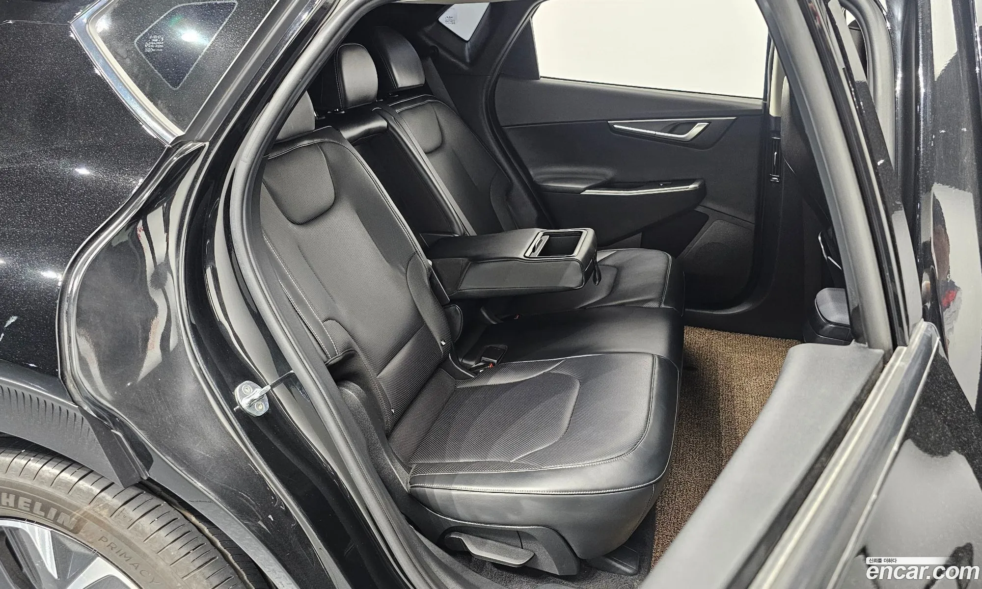 Kia EV6 2022 KNAC281AFNA050427 — 6