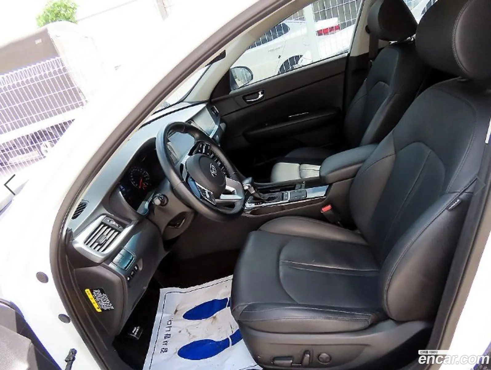 Kia K5 2018 — 19
