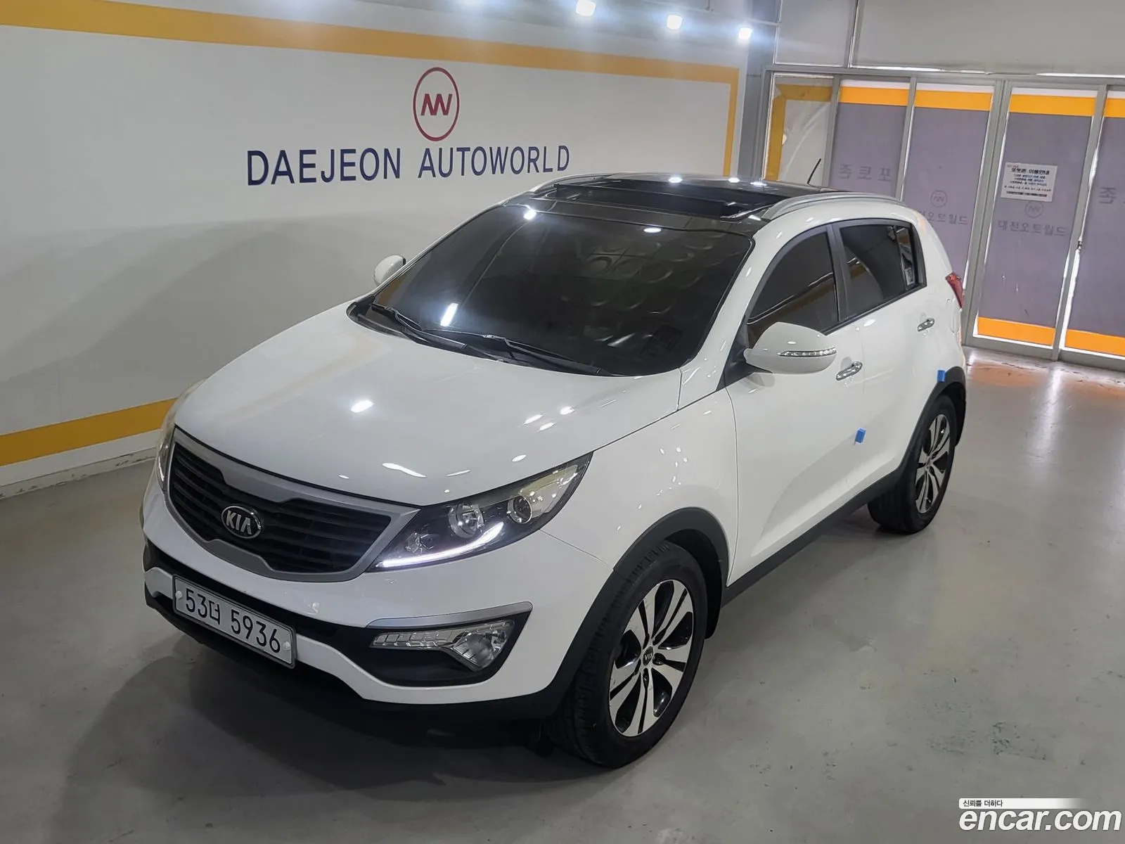 Kia Sportage R 2012 — 18