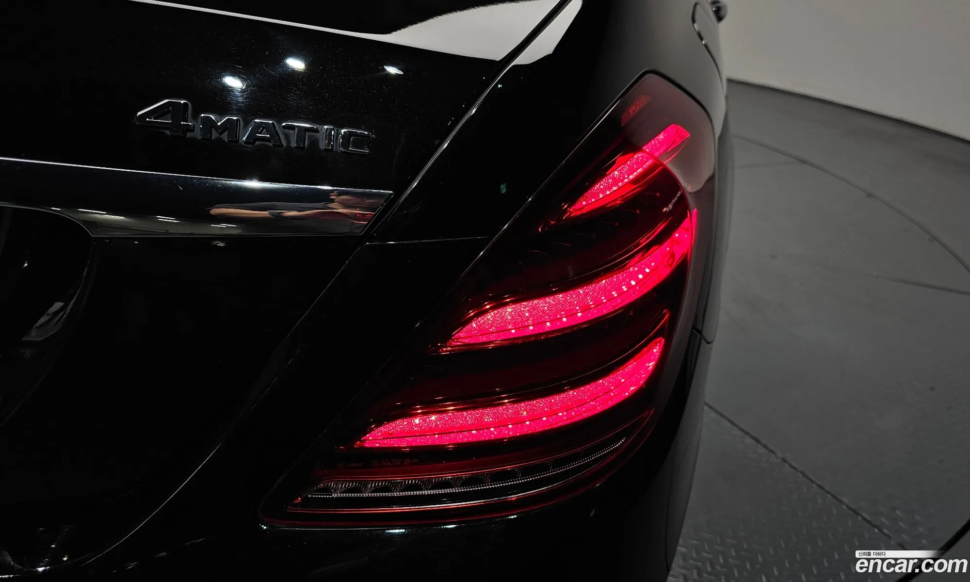Mercedes-Benz S-Class W222 2017 WDDUF2BB3JA346135 — 22