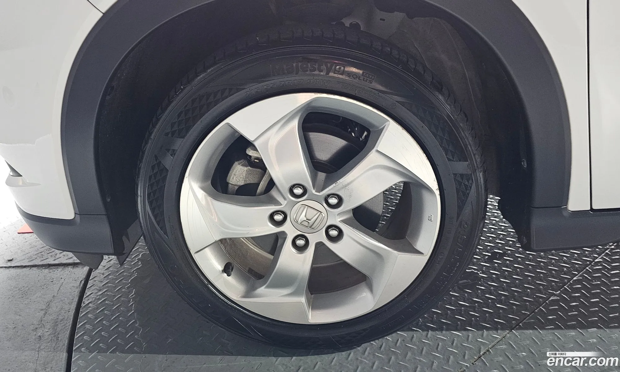 Honda HR-V 2016 3HGRU5850GM200301 — 8