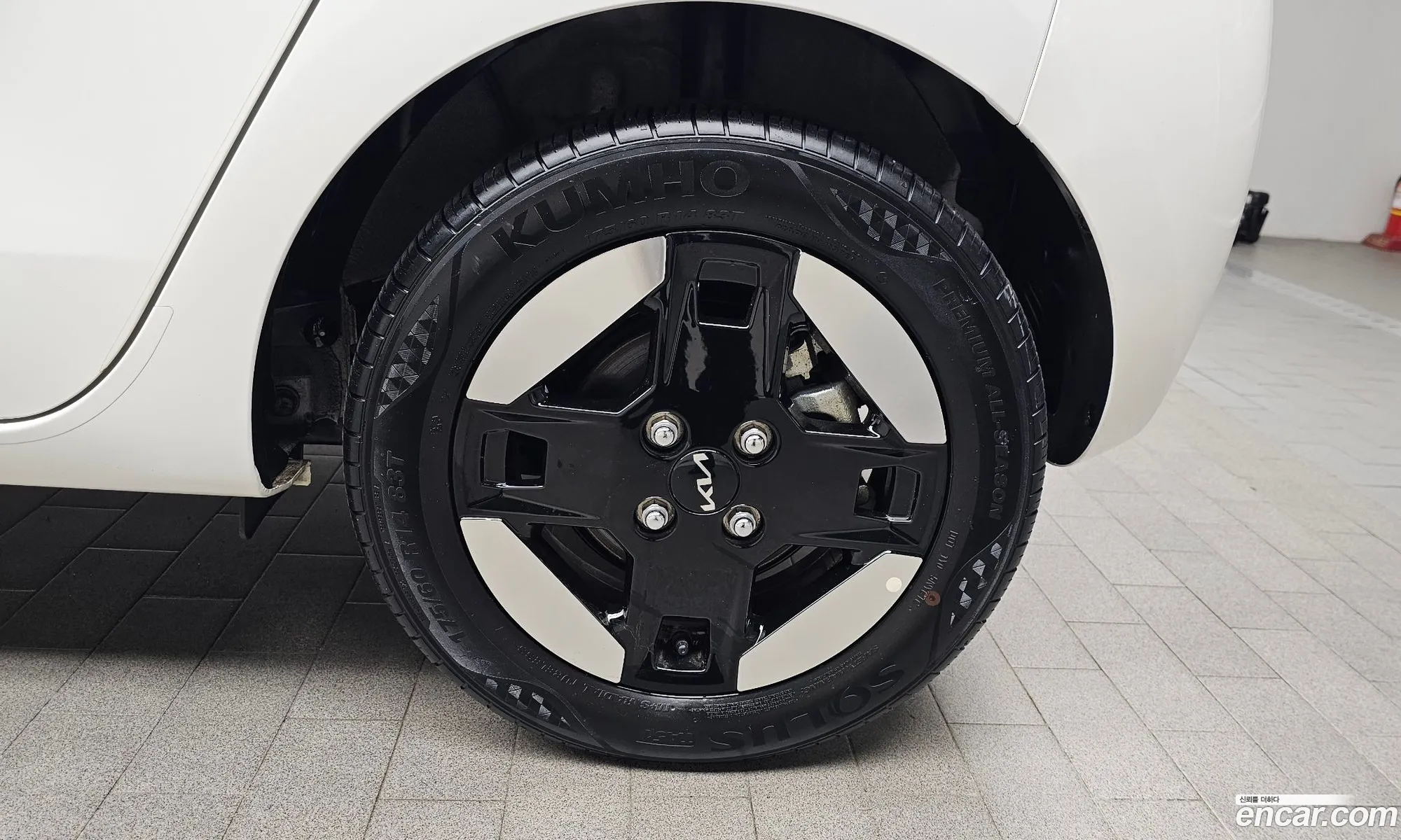 Kia Kia Ray EV 2024 — 31
