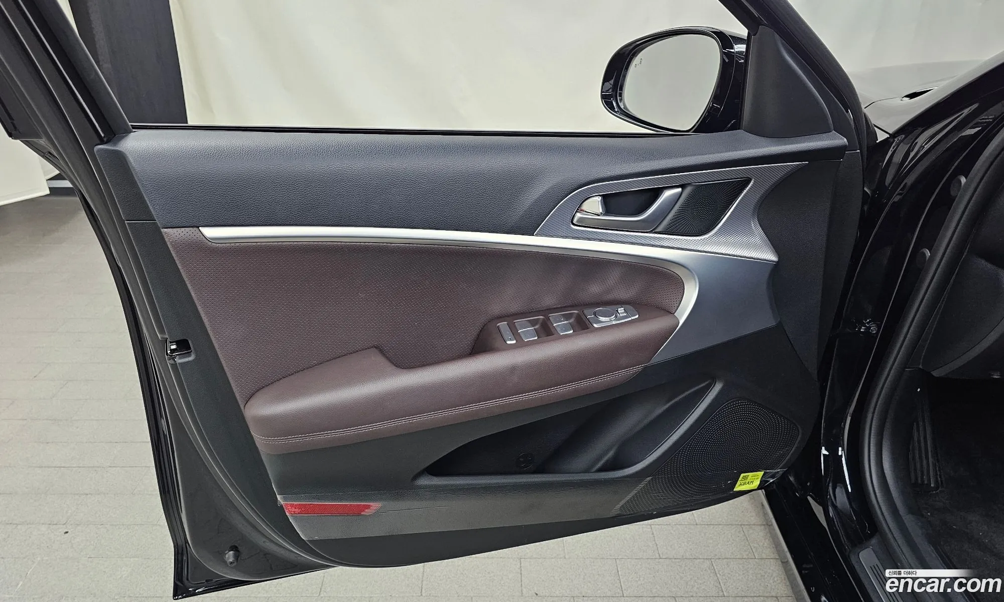 Genesis G70 2022 — 10