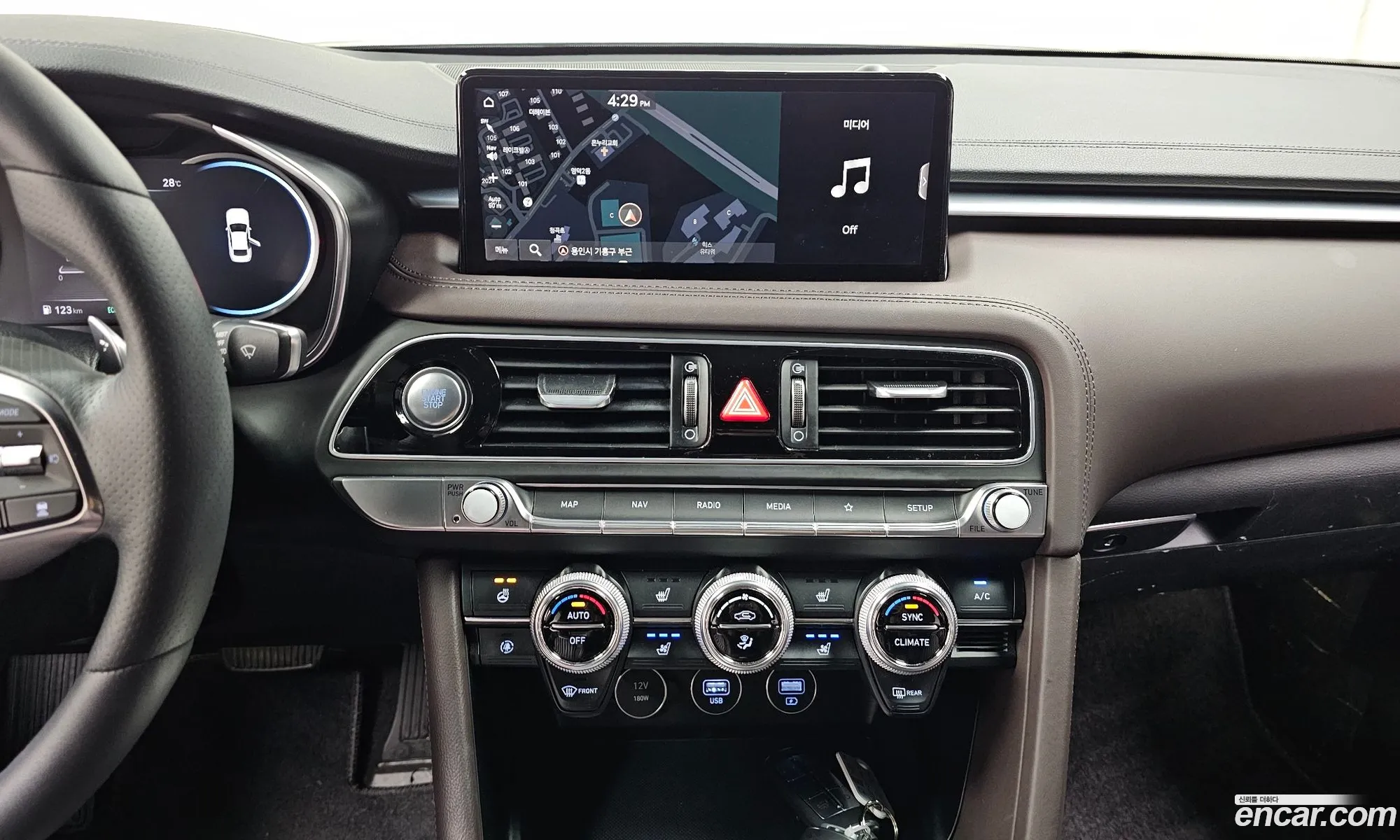 Genesis G70 2022 — 7