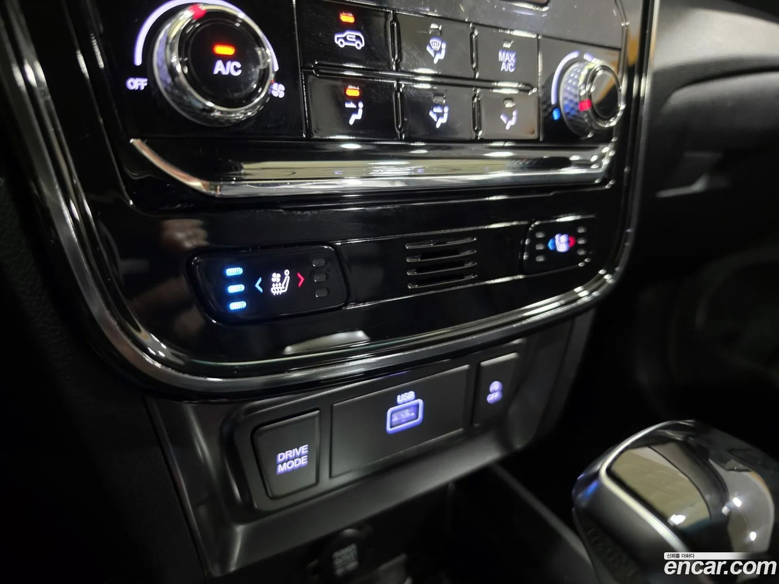 KG Mobility (SsangYong) Tivoli 2021 — 16