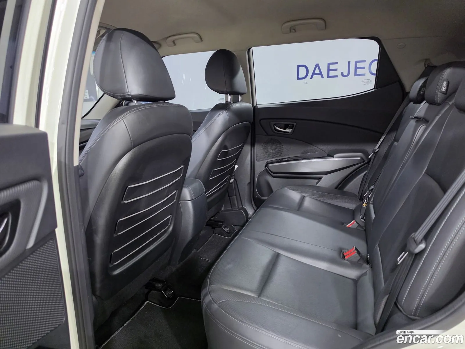 KG Mobility (SsangYong) Tivoli 2021 — 10