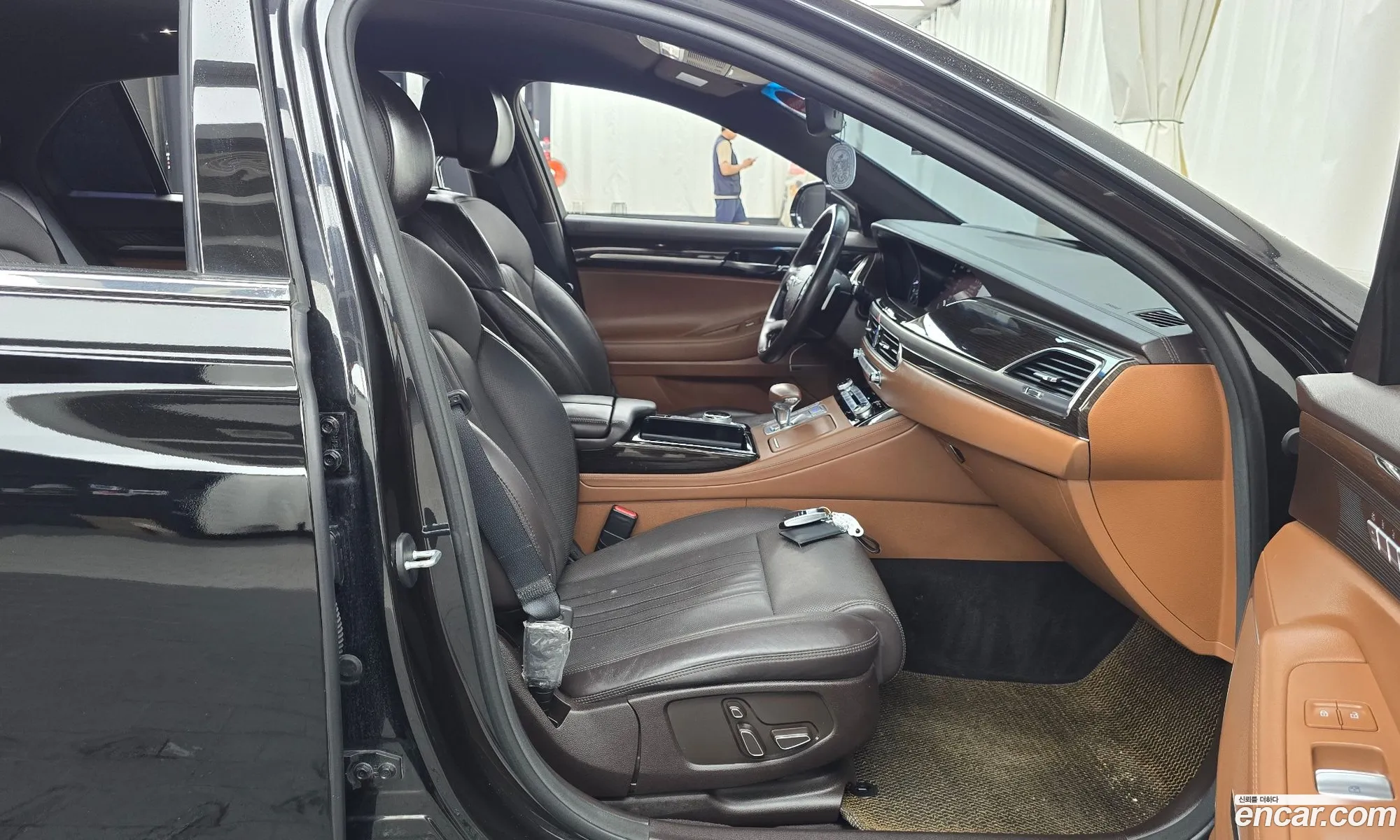 Genesis G90 2019 KMHG141ABKU066533 — 15