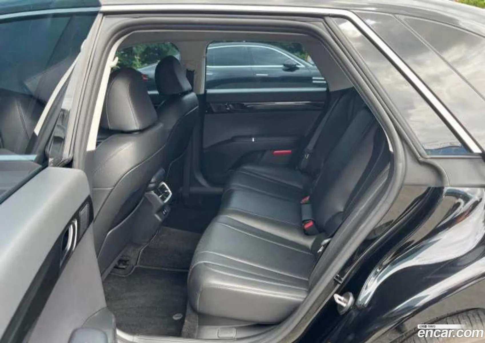 Hyundai Grandeur 2023 — 2