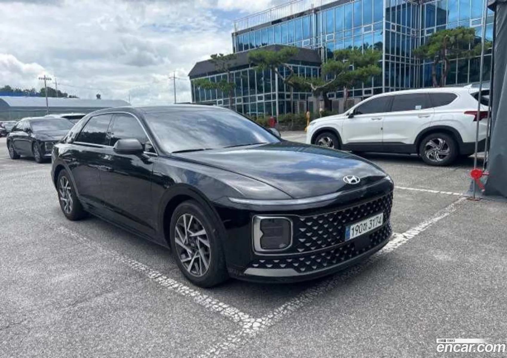 Hyundai Grandeur 2023 — 14