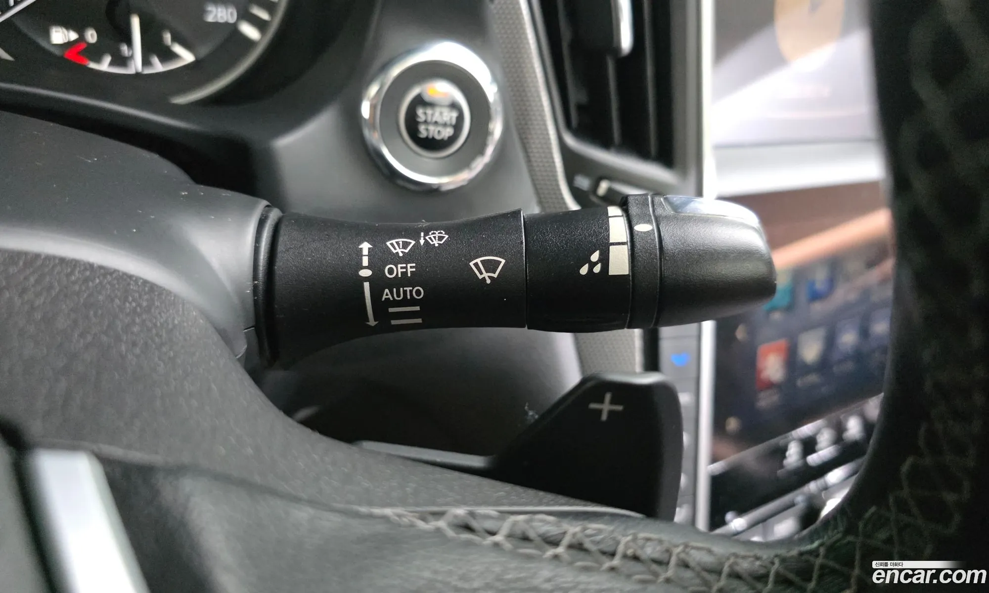 Infiniti Q50 2017 JNKAV71E3JM170063 — 17