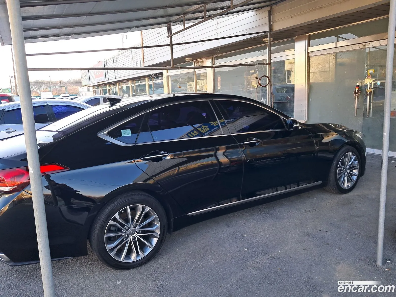Hyundai Genesis DH 2015 — 4