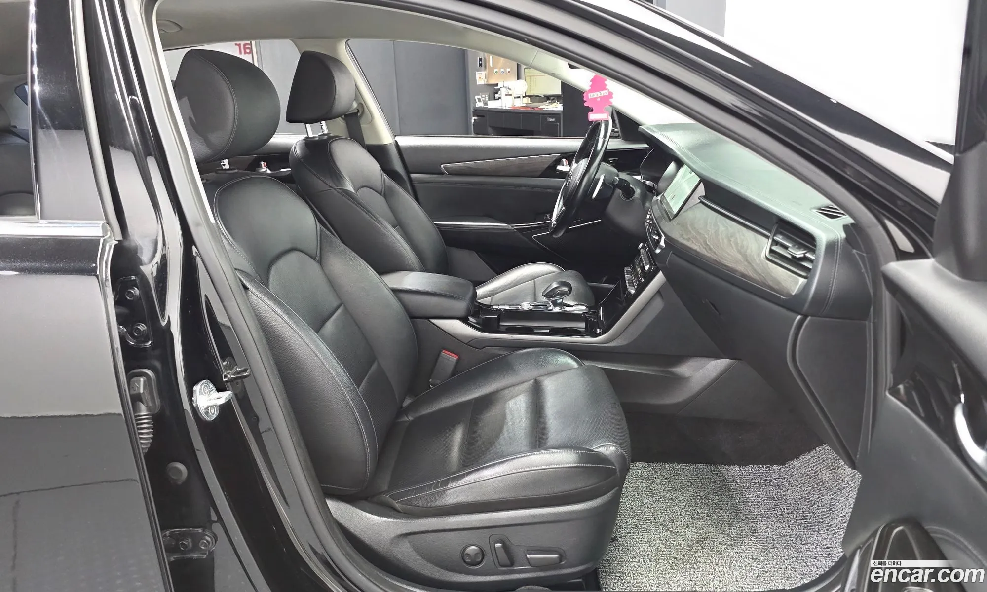 Kia K7 Premier 2020 KNALC41BBLA208252 — 21