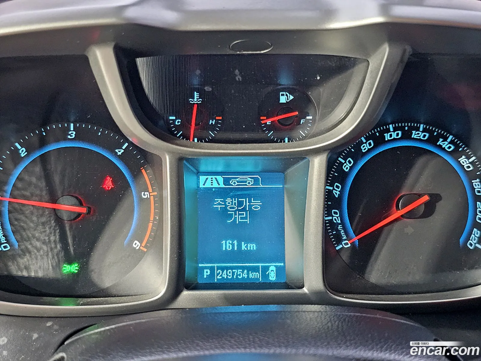 Chevrolet (GM Daewoo) Orlando 2017 — 10