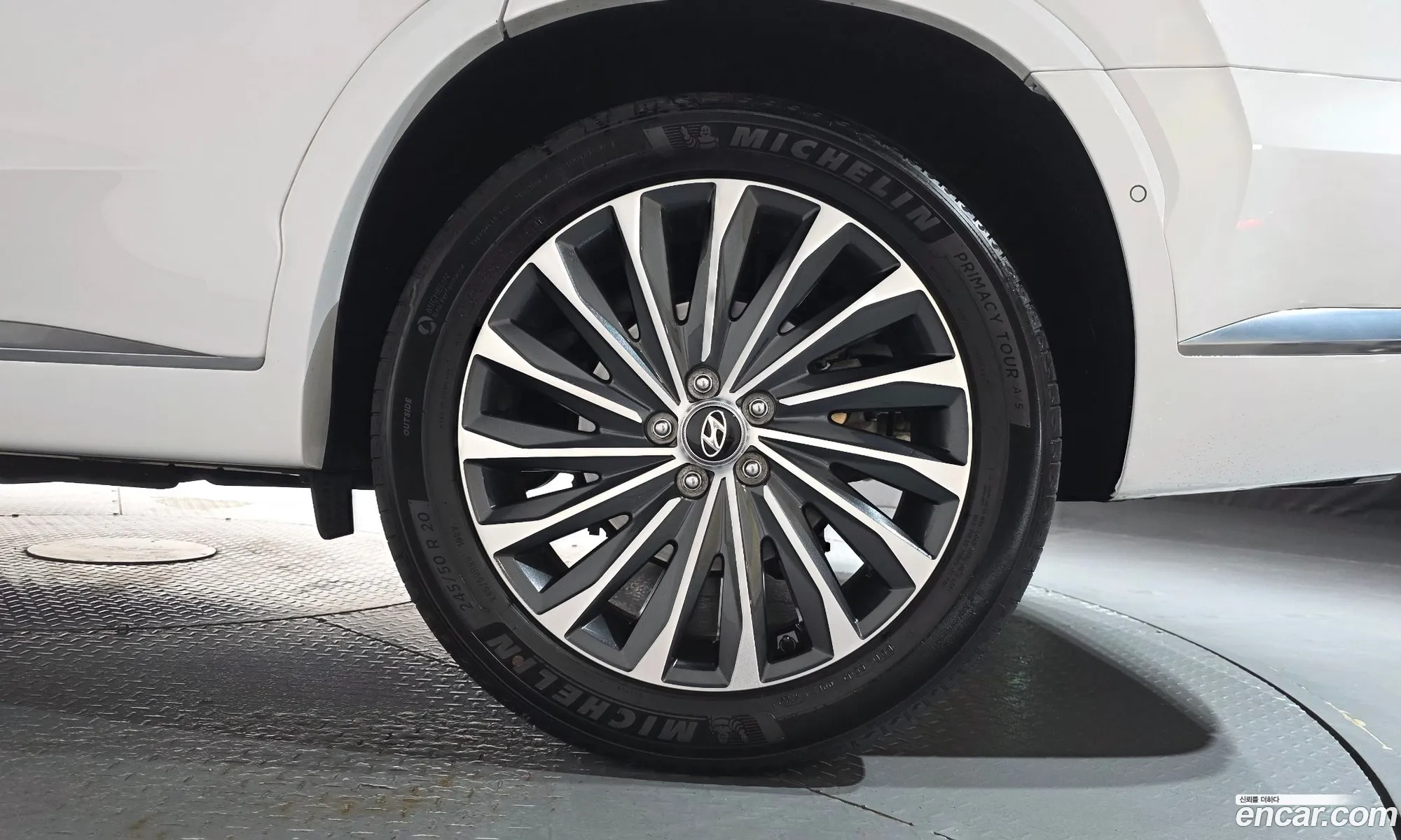 Hyundai Palisade 2023 KMHR581EBPU584805 — 4