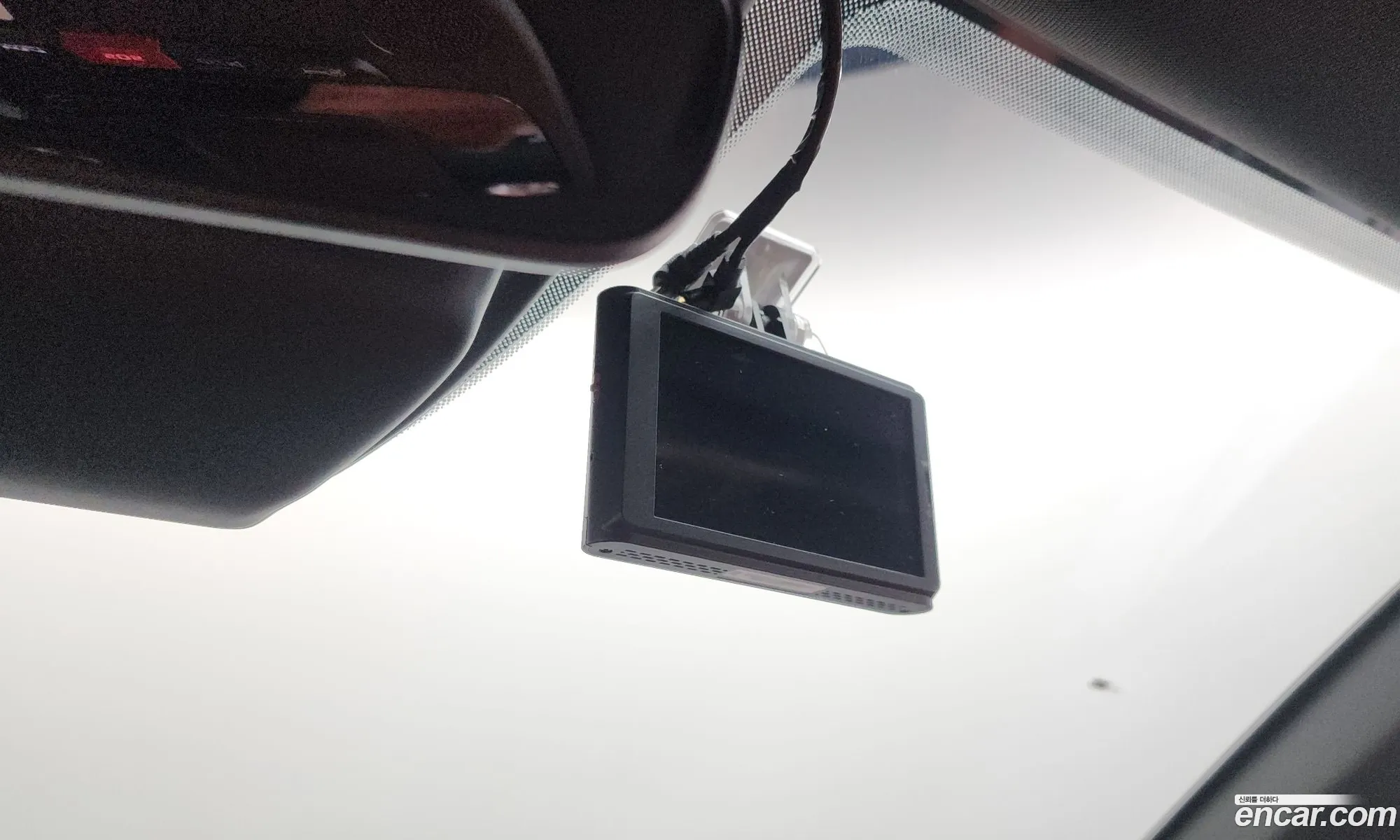 Kia K5 2025 KNAG241ABSA401696 — 32
