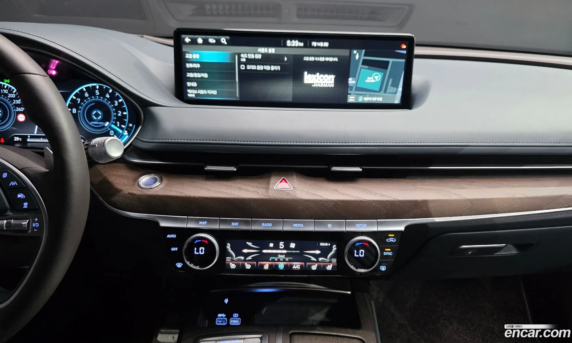 Genesis G80 2024 — 31