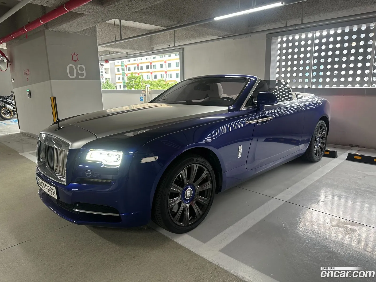 Rolls-Royce Dawn 2017 — 3
