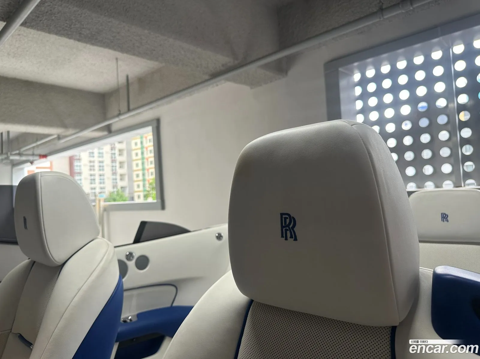 Rolls-Royce Dawn 2017 — 6