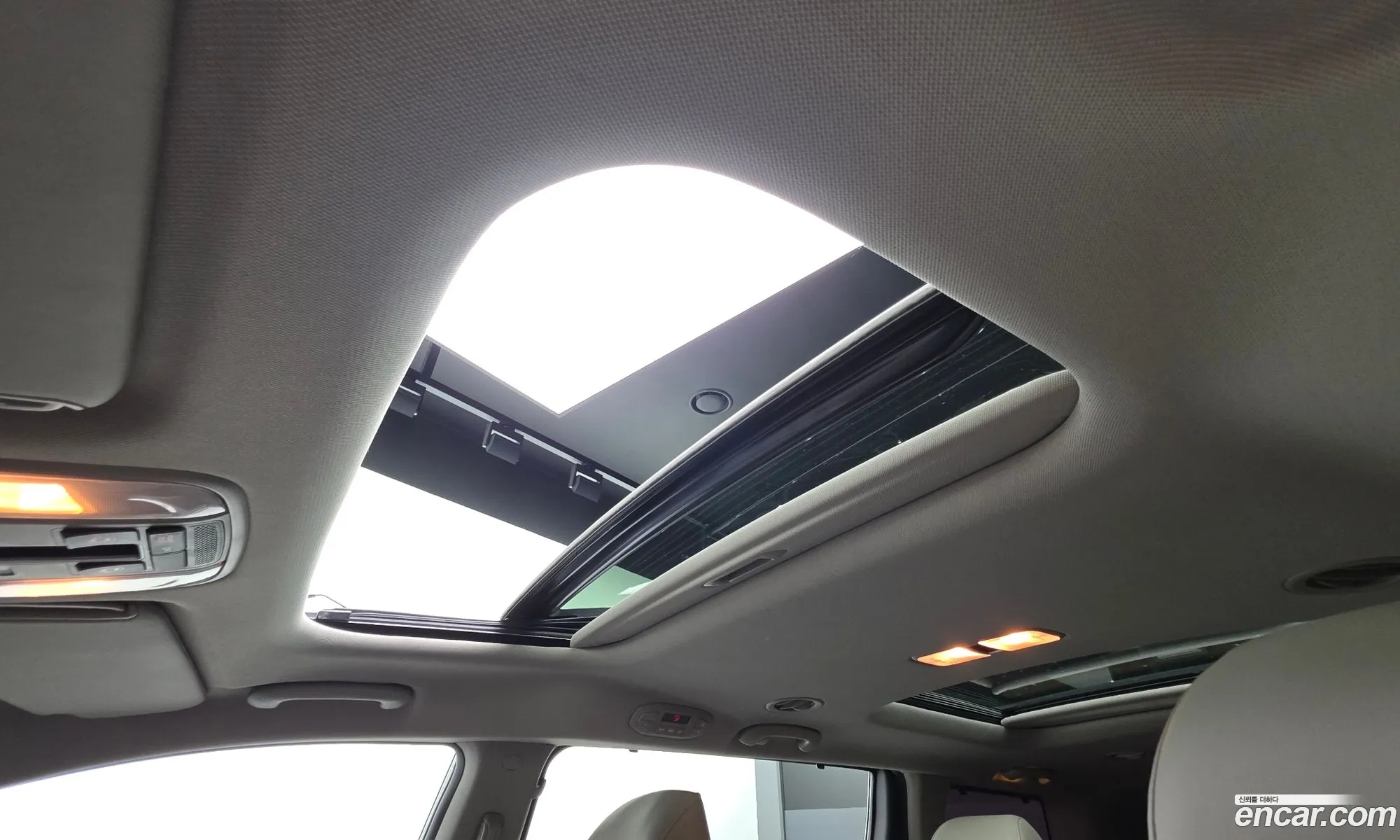 Kia Carnival 2017 KNAMC81ABJS410871 — 13