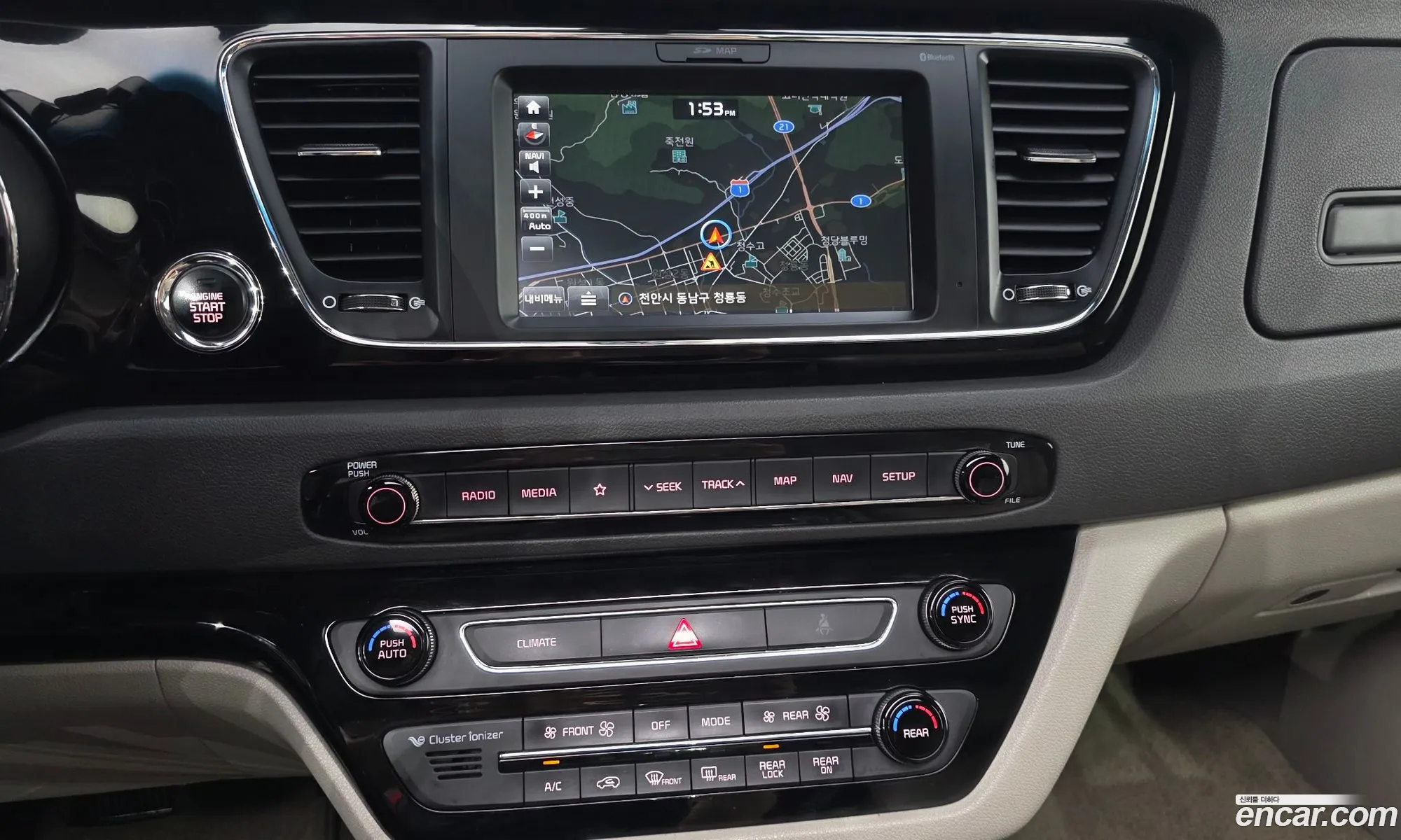 Kia Carnival 2017 KNAMC81ABJS410871 — 18