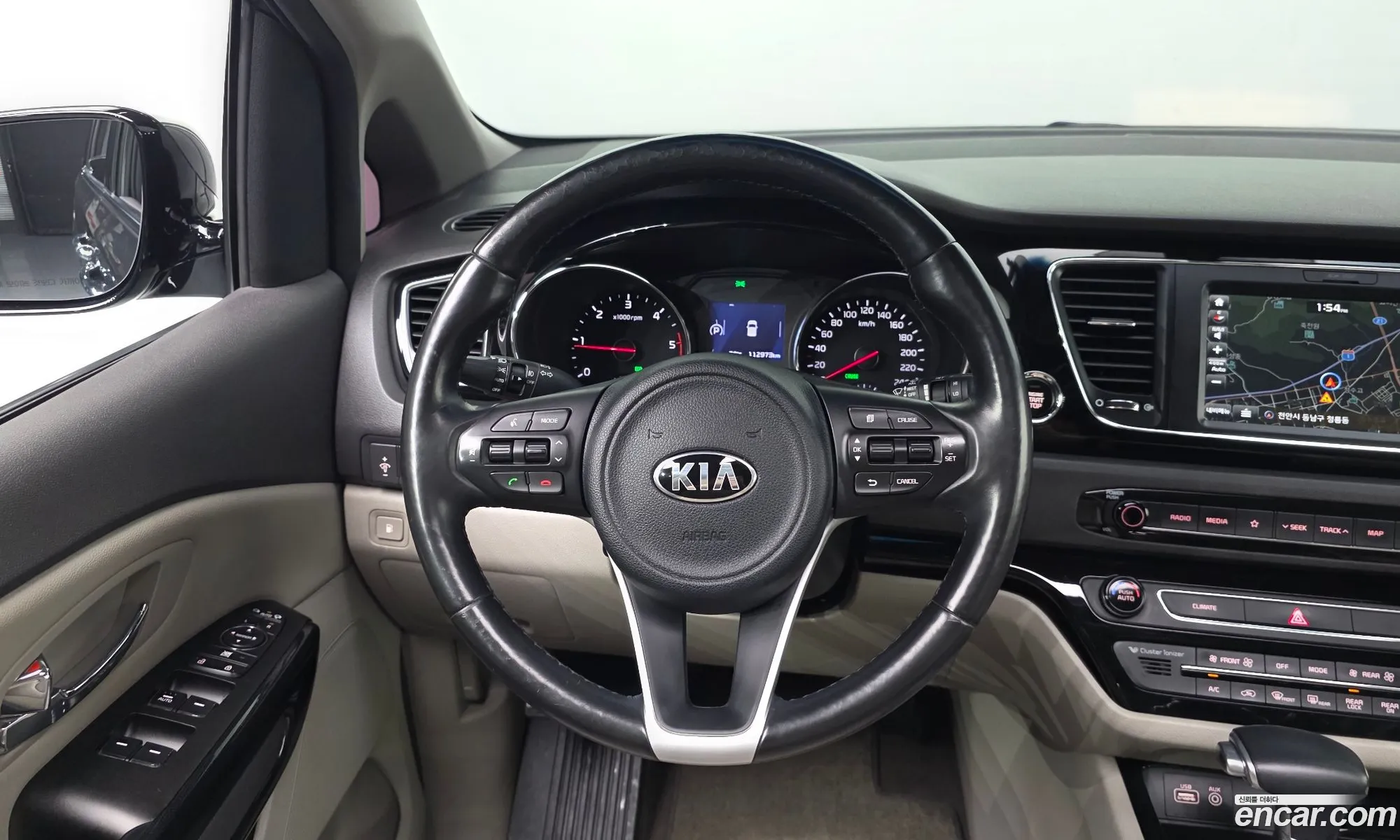Kia Carnival 2017 KNAMC81ABJS410871 — 11