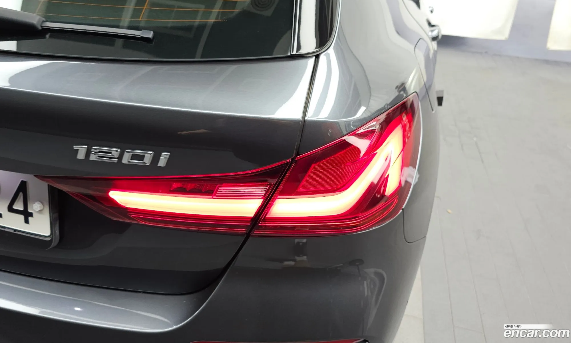 BMW 1 Series 2021 WBA7L7107M7J25259 — 24