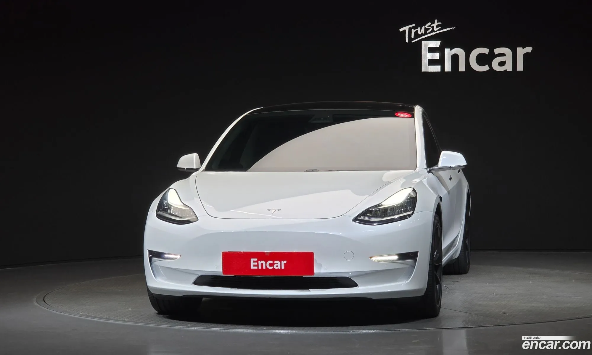 Tesla Model 3 2020 — 11