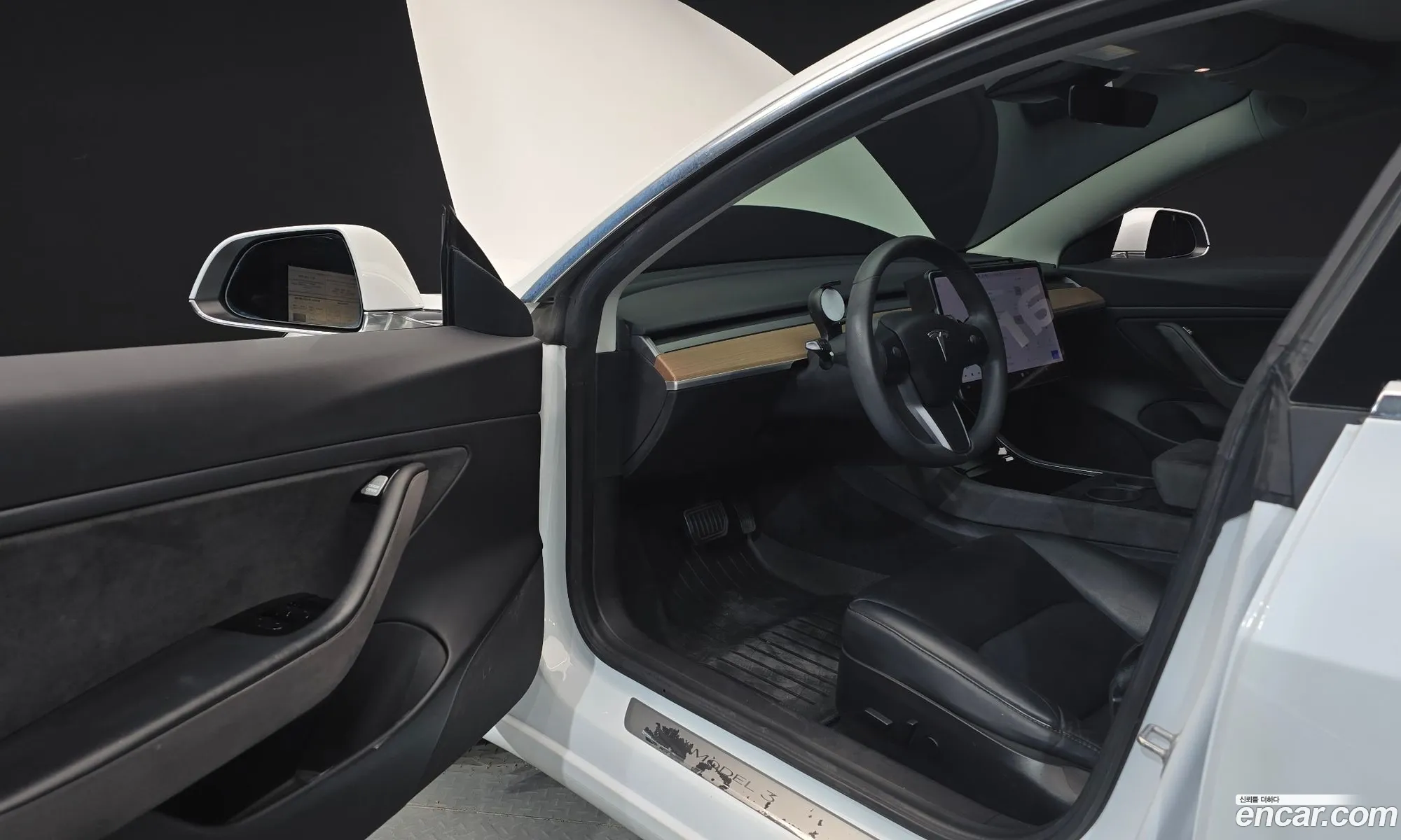 Tesla Model 3 2020 — 20