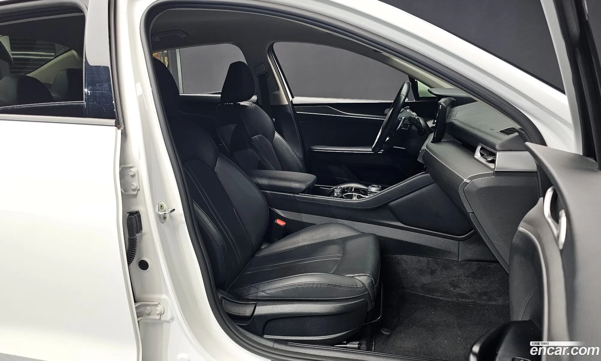 Kia K5 2022 KNAG741BBPA207903 — 20