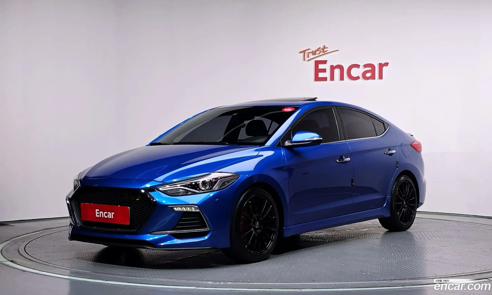 Hyundai Elantra AD 2017 — 9