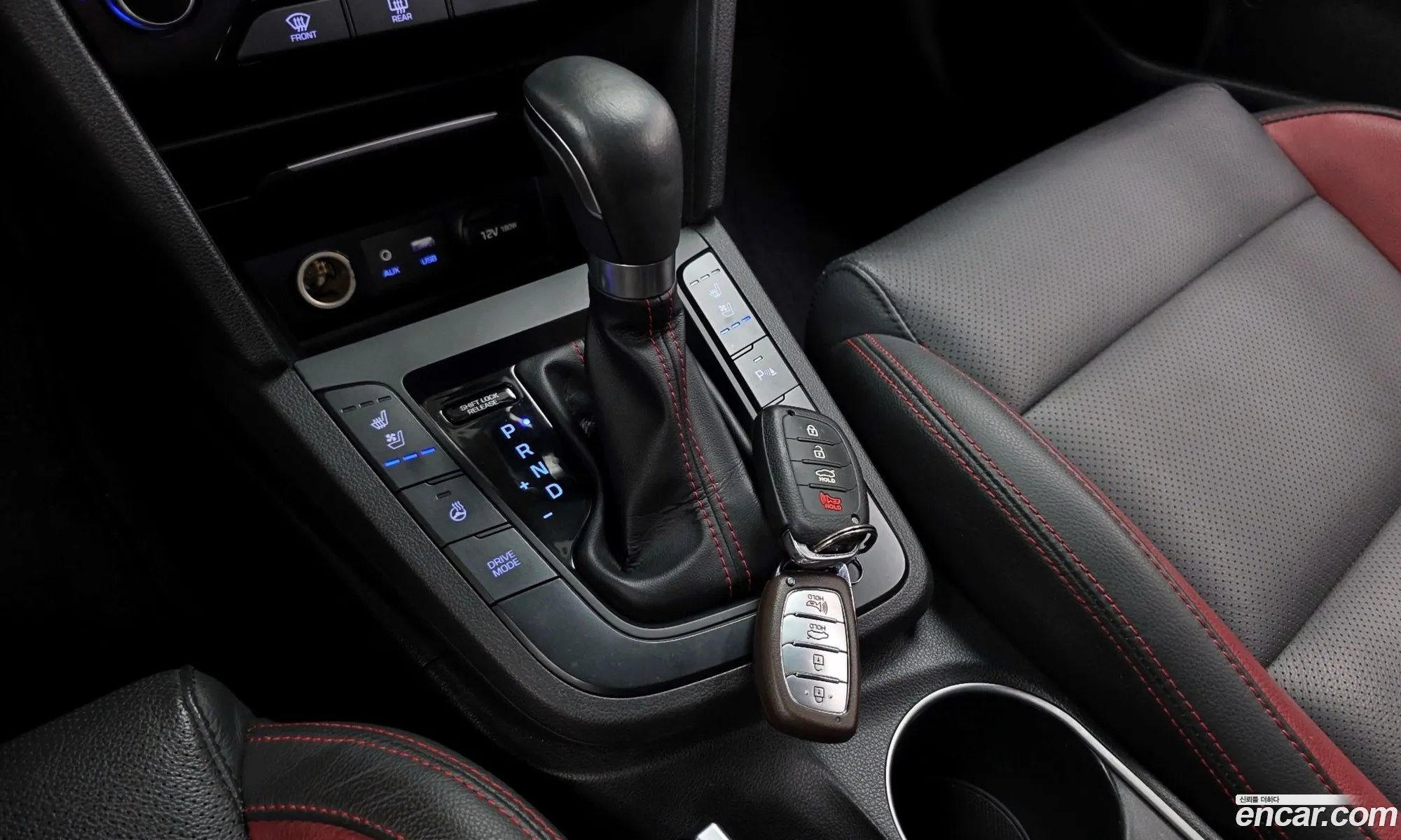 Hyundai Elantra AD 2017 — 21
