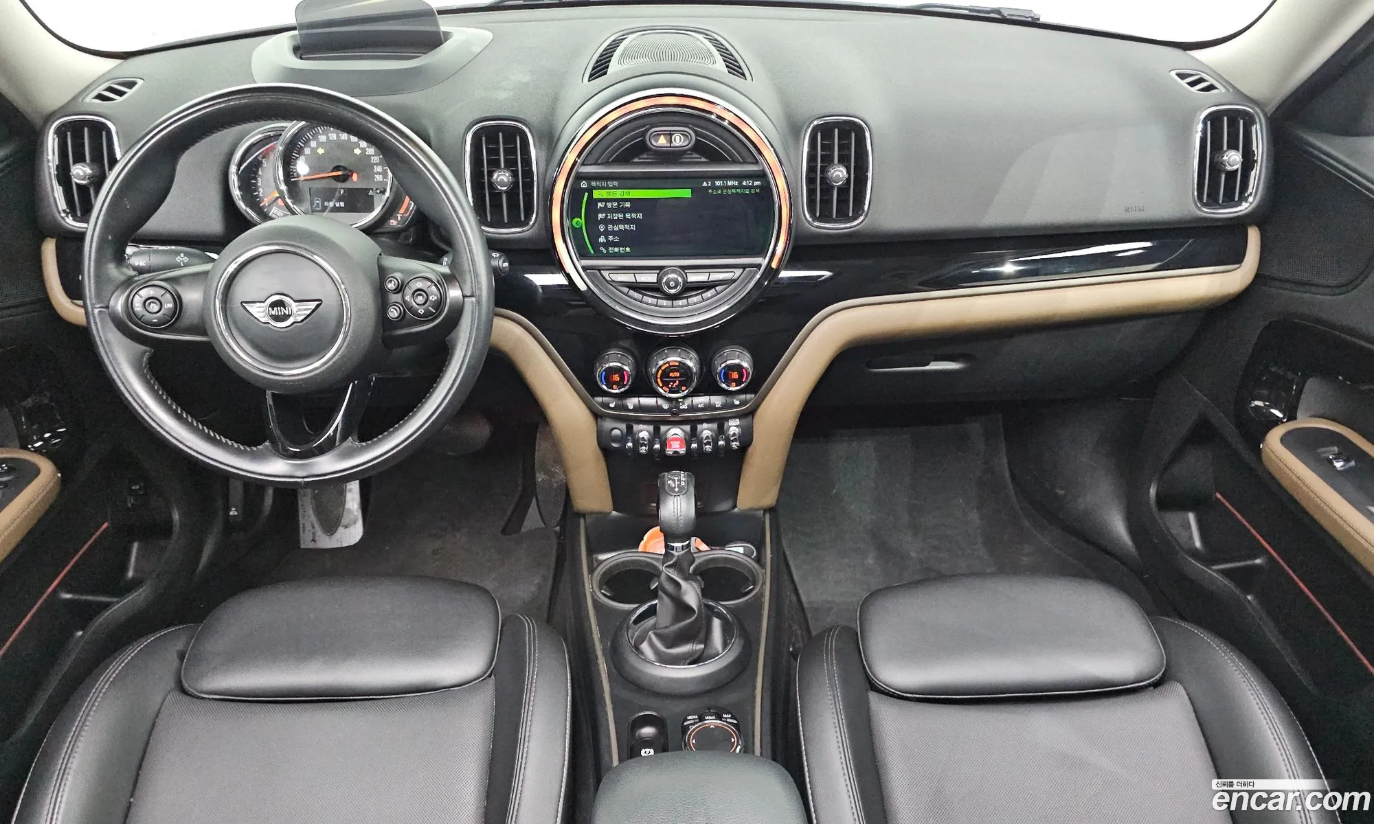 Mini Cooper D Countryman 2018 — 23