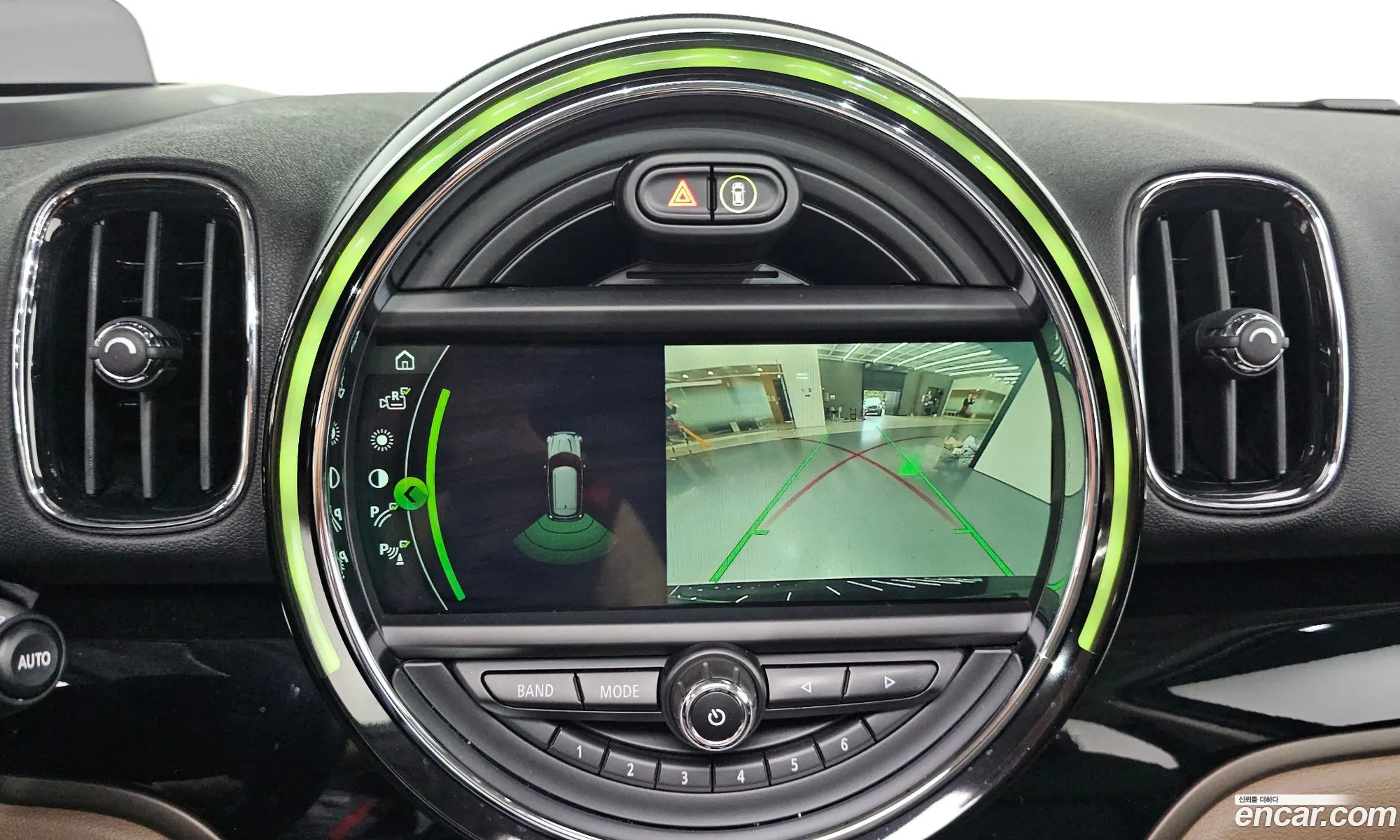 Mini Cooper D Countryman 2018 — 14