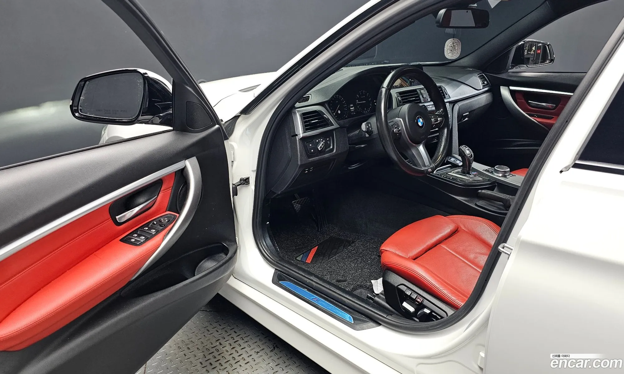 BMW 3 Series 2018 WBA8B910 — 11