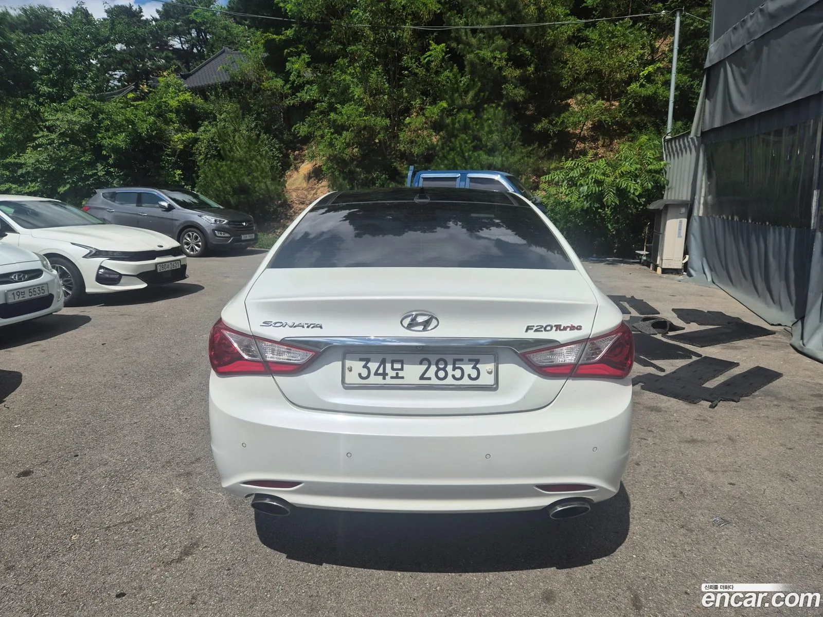 Hyundai YF Sonata 2011 — 9
