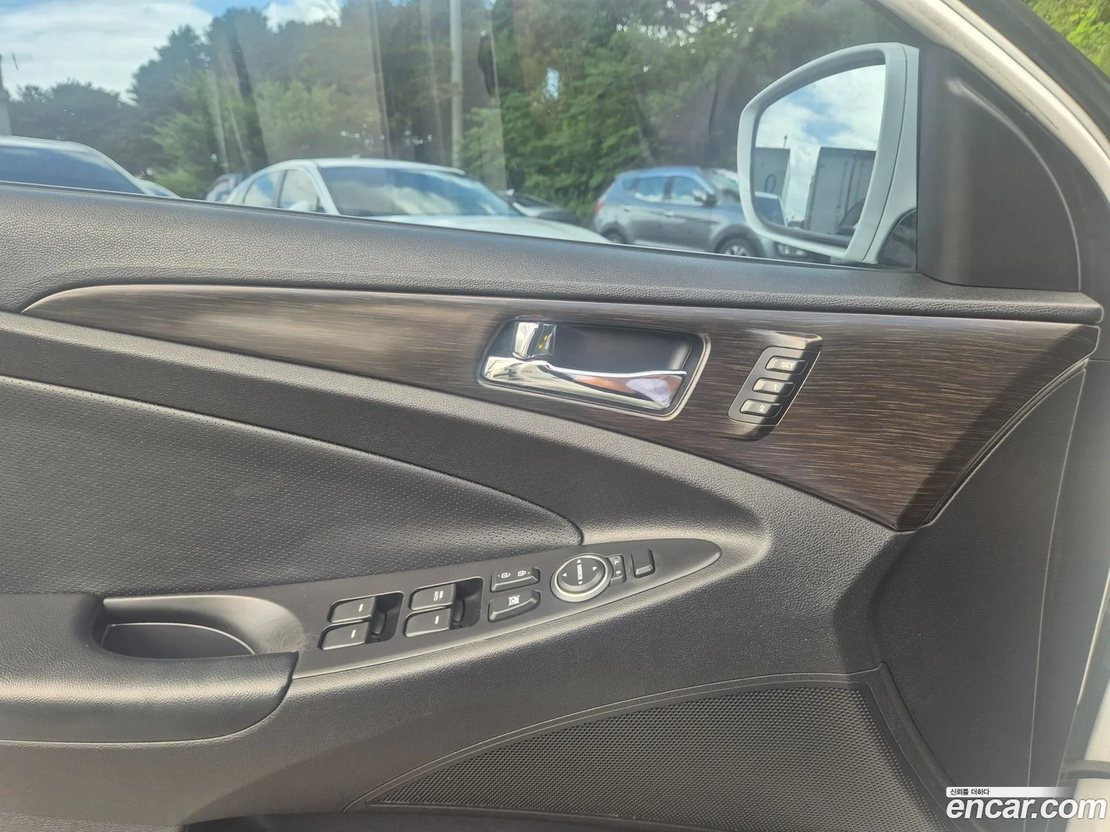 Hyundai YF Sonata 2011 — 7