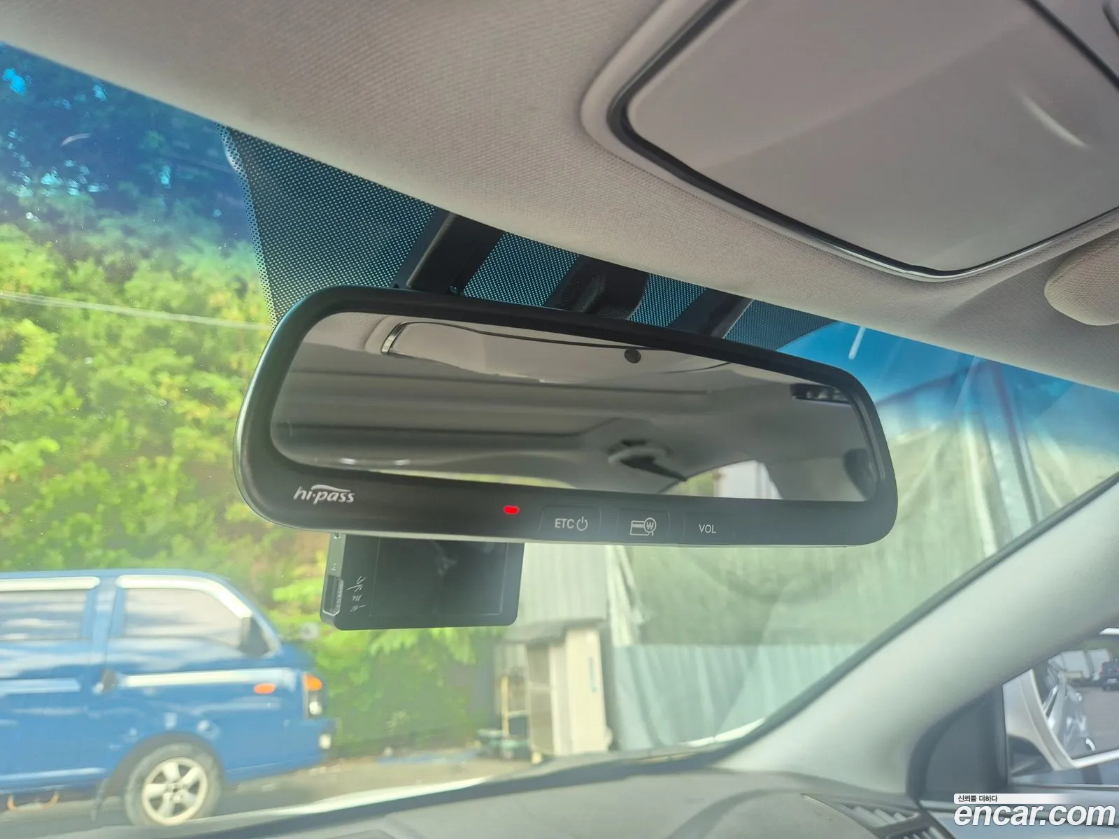 Hyundai YF Sonata 2011 — 8