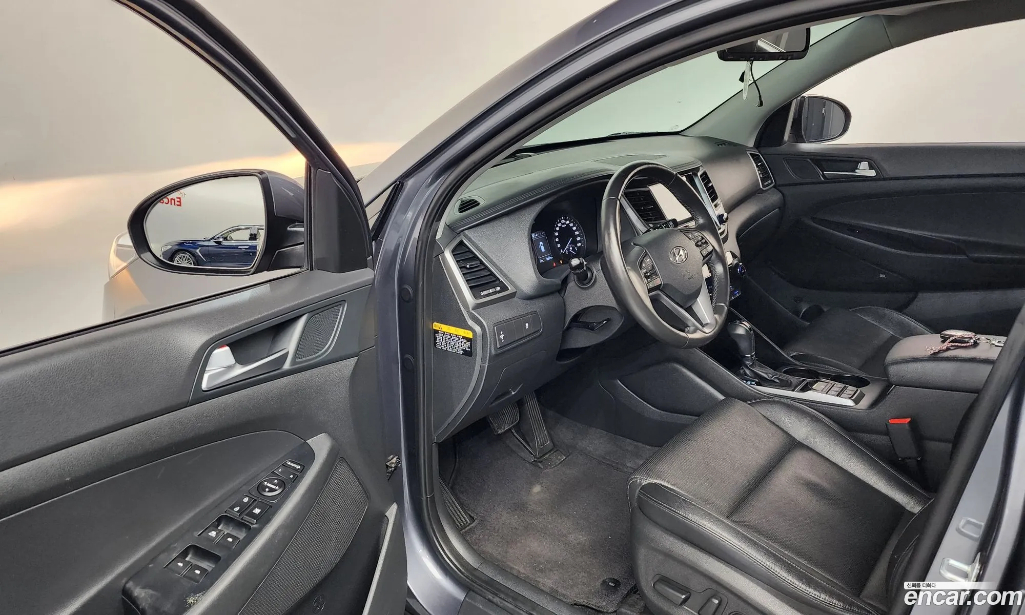 Hyundai Tucson 2016 KMHJ5815GHU293830 — 10