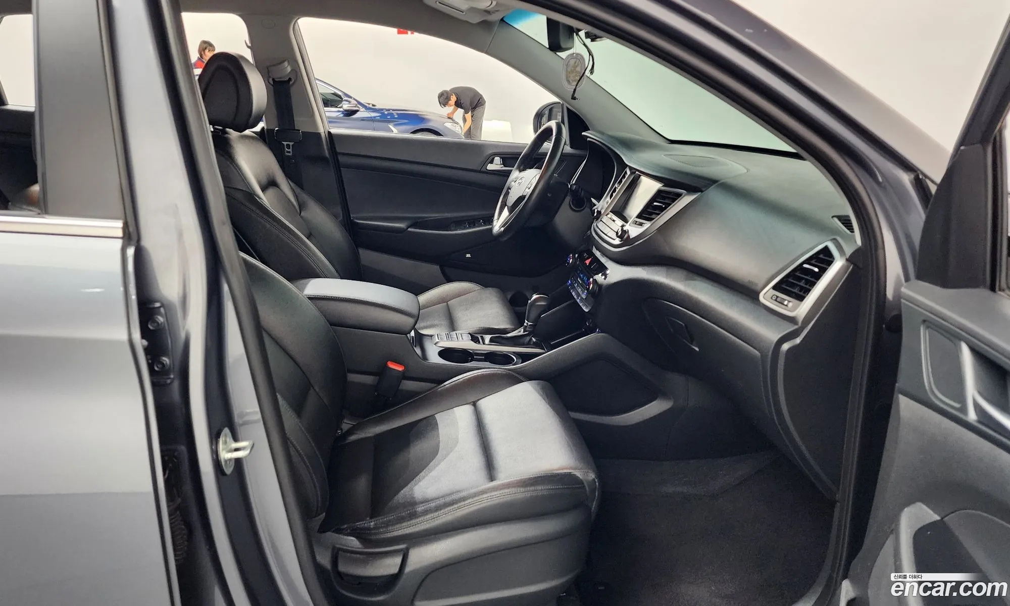 Hyundai Tucson 2016 KMHJ5815GHU293830 — 26