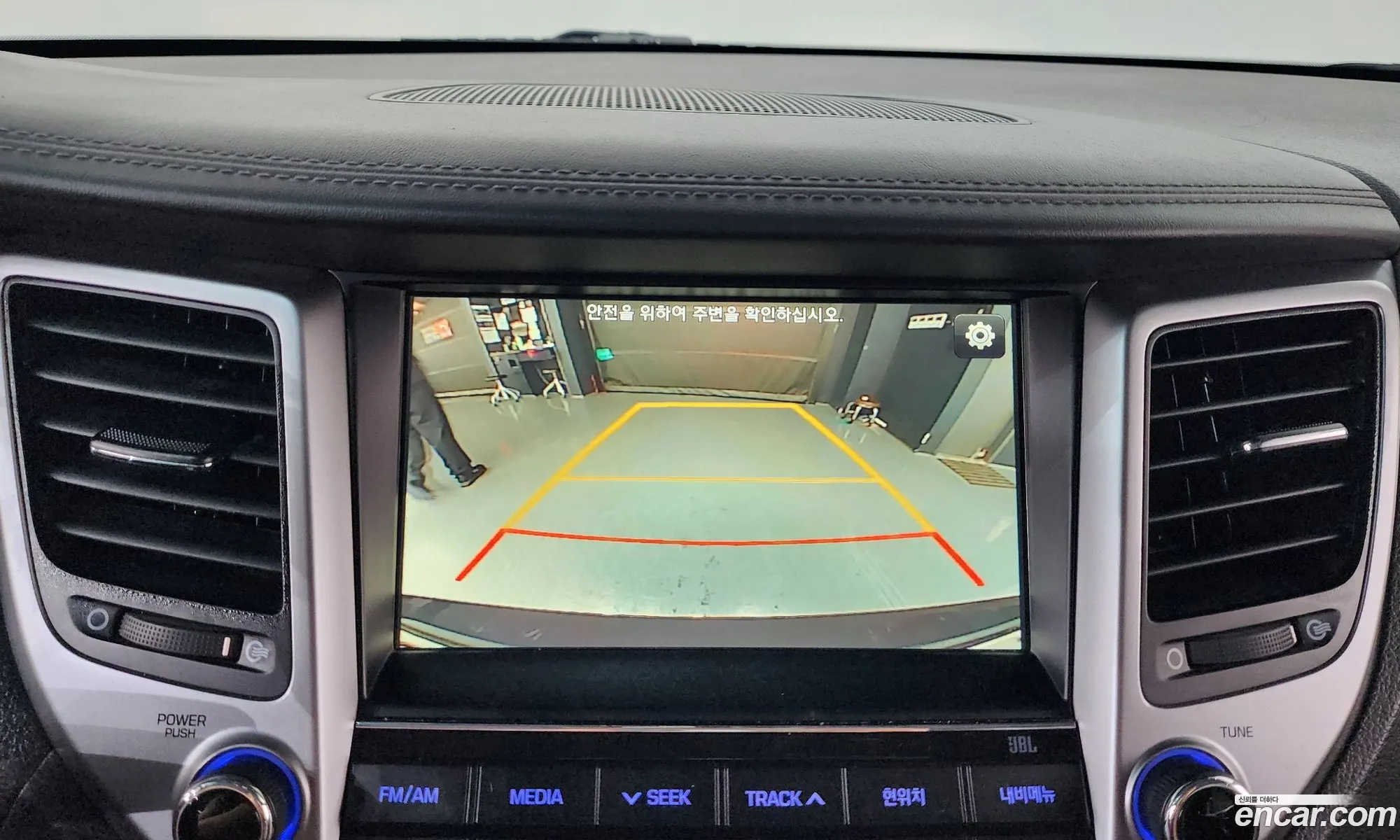 Hyundai Tucson 2016 KMHJ5815GHU293830 — 4
