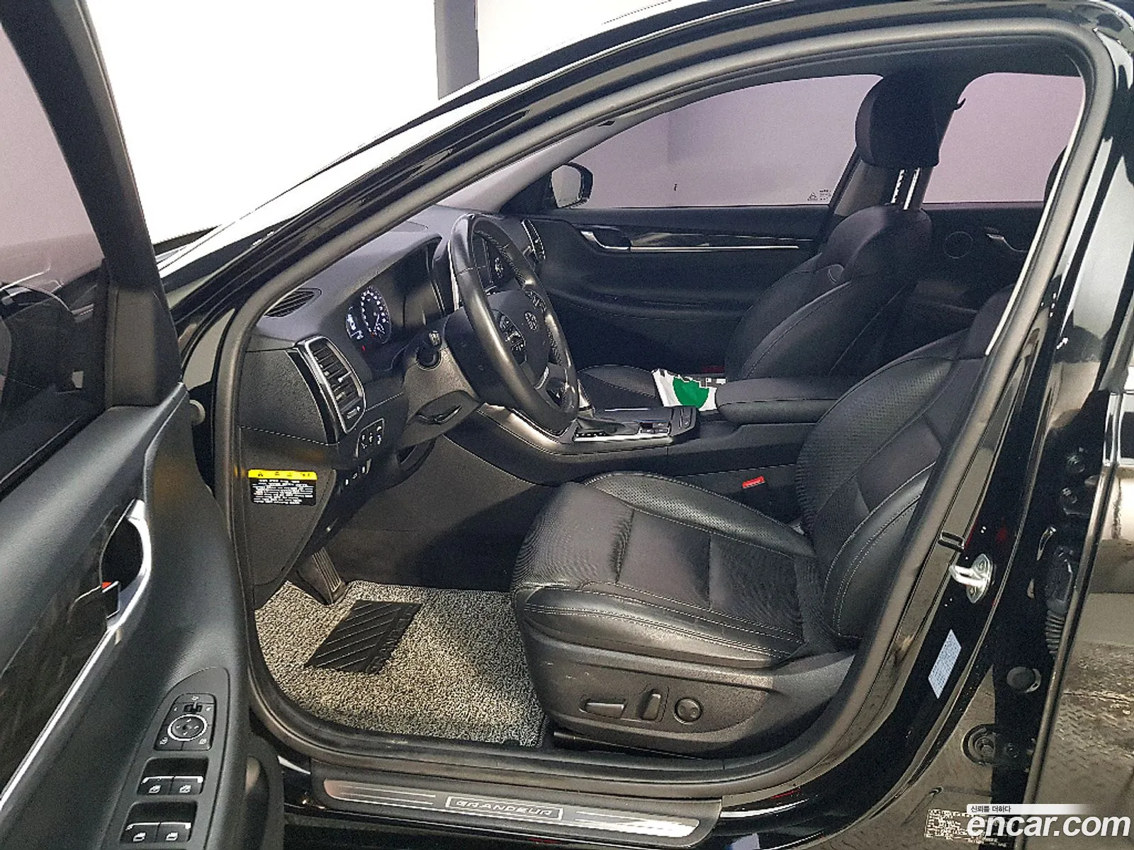 Hyundai Grandeur IG 2019 — 12