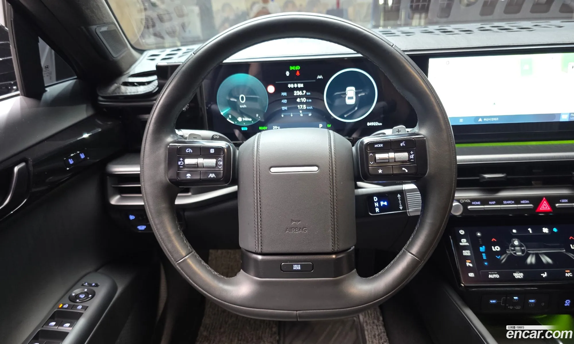 Hyundai Grandeur Hybrid 2023 — 19