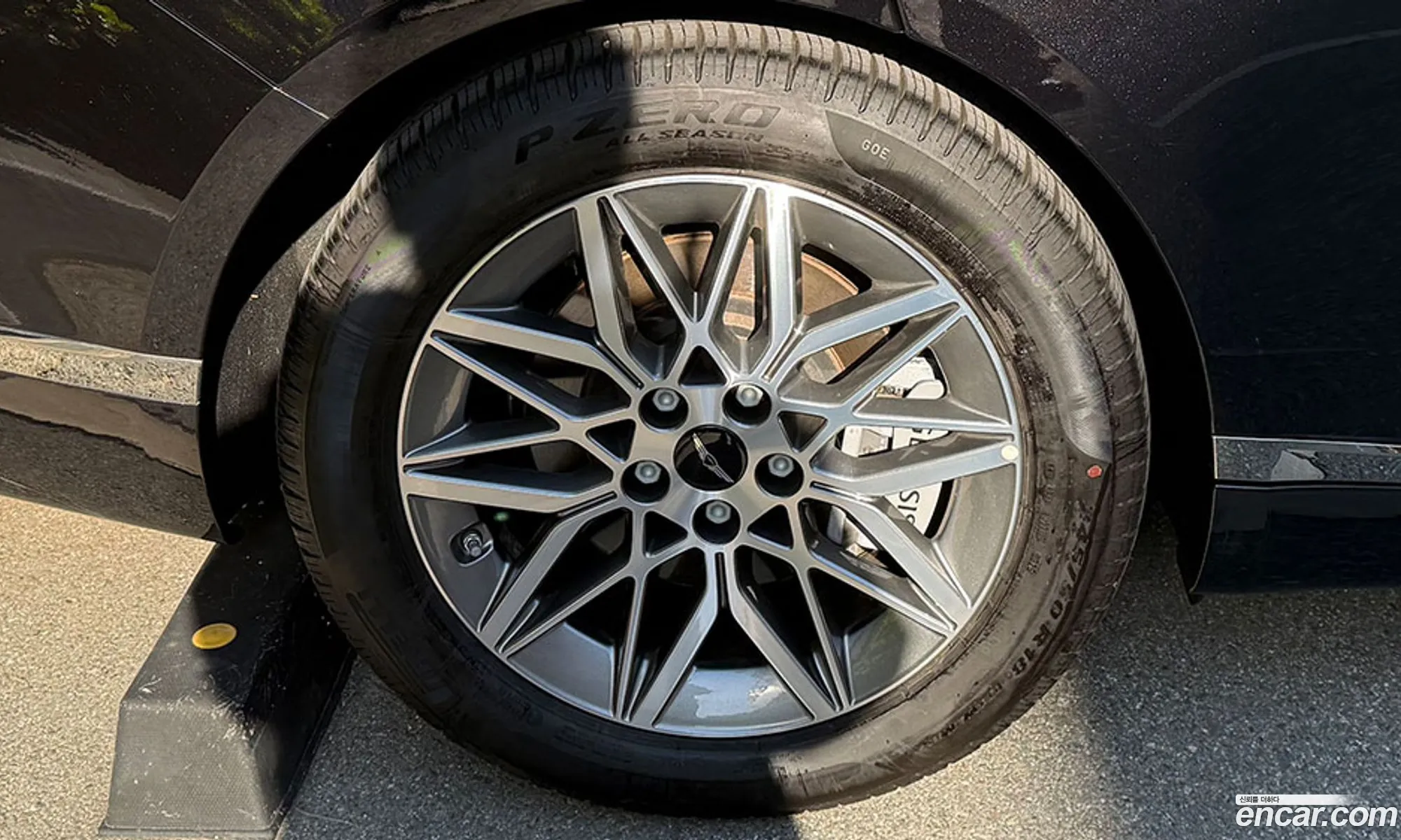 Genesis G80 2025 — 7