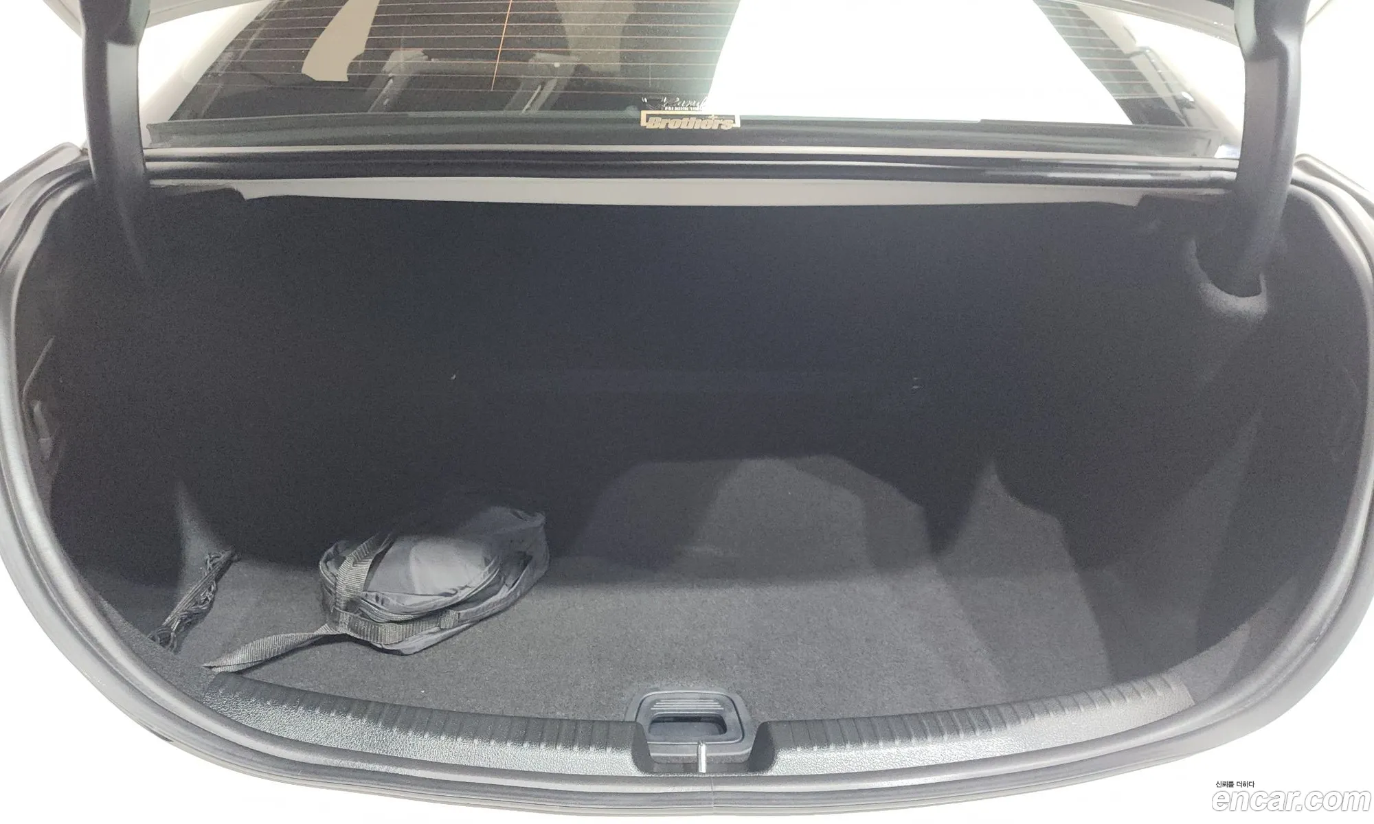 Mercedes-Benz C-Class W206 2023 — 29
