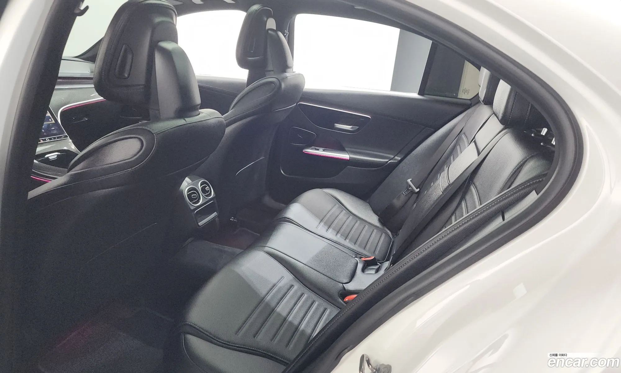 Mercedes-Benz C-Class W206 2023 — 7
