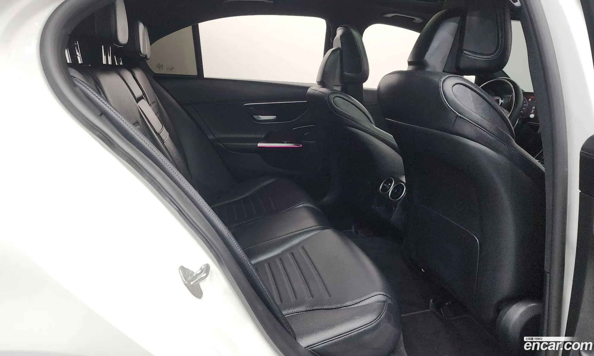 Mercedes-Benz C-Class W206 2023 — 2